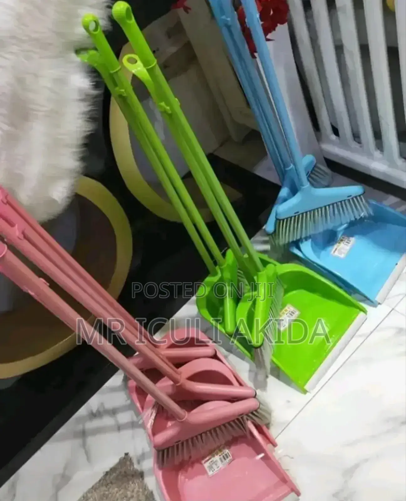 Plastic Dust Pan With Cleaning, Sweeping Broom