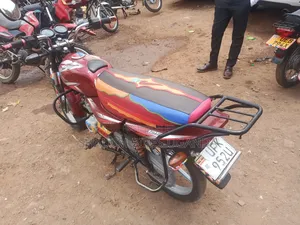 Bajaj CT 110X 2022 Red