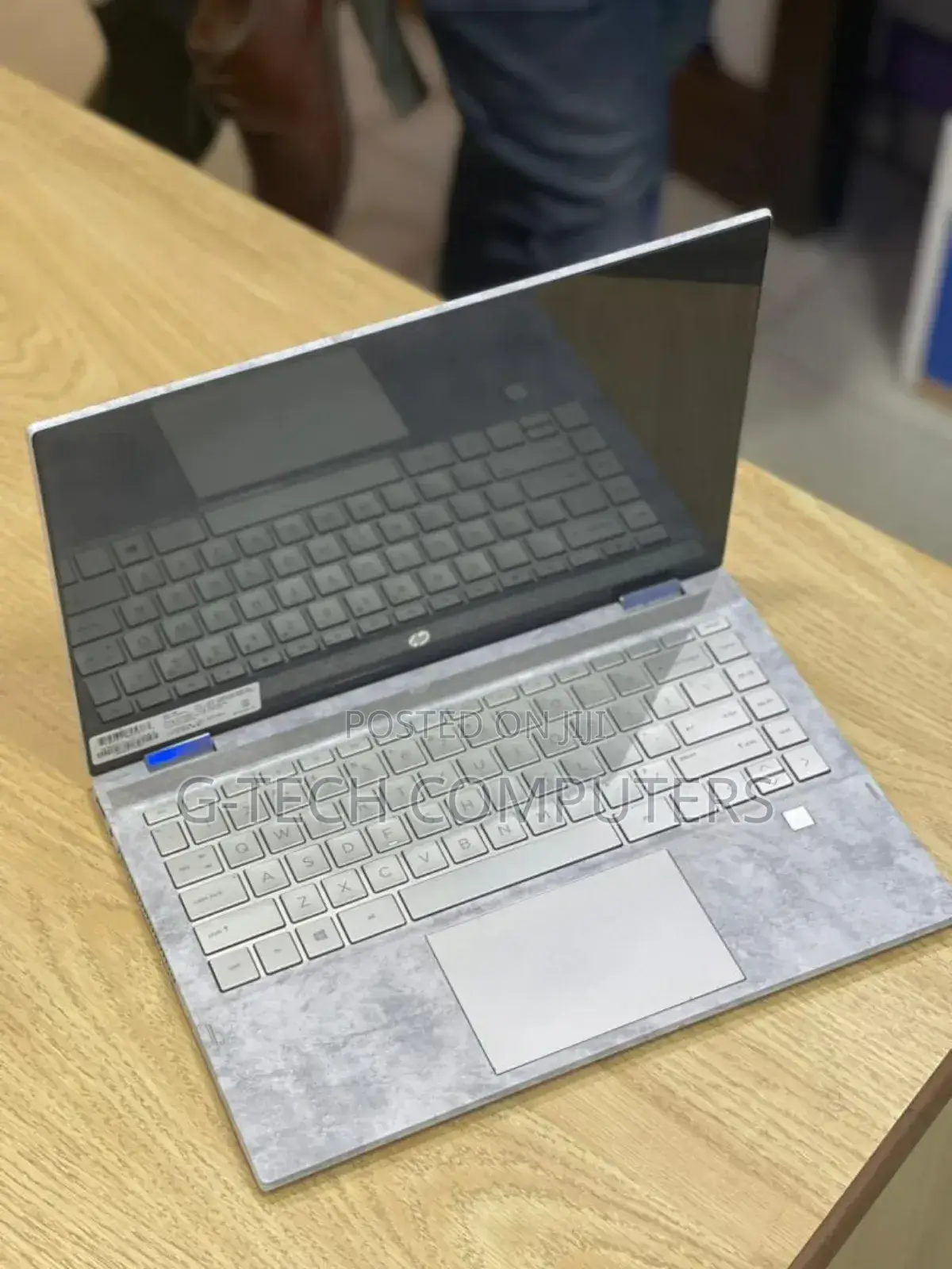 New Laptop HP Pavilion X360 8GB Intel Core I7 SSD 512GB