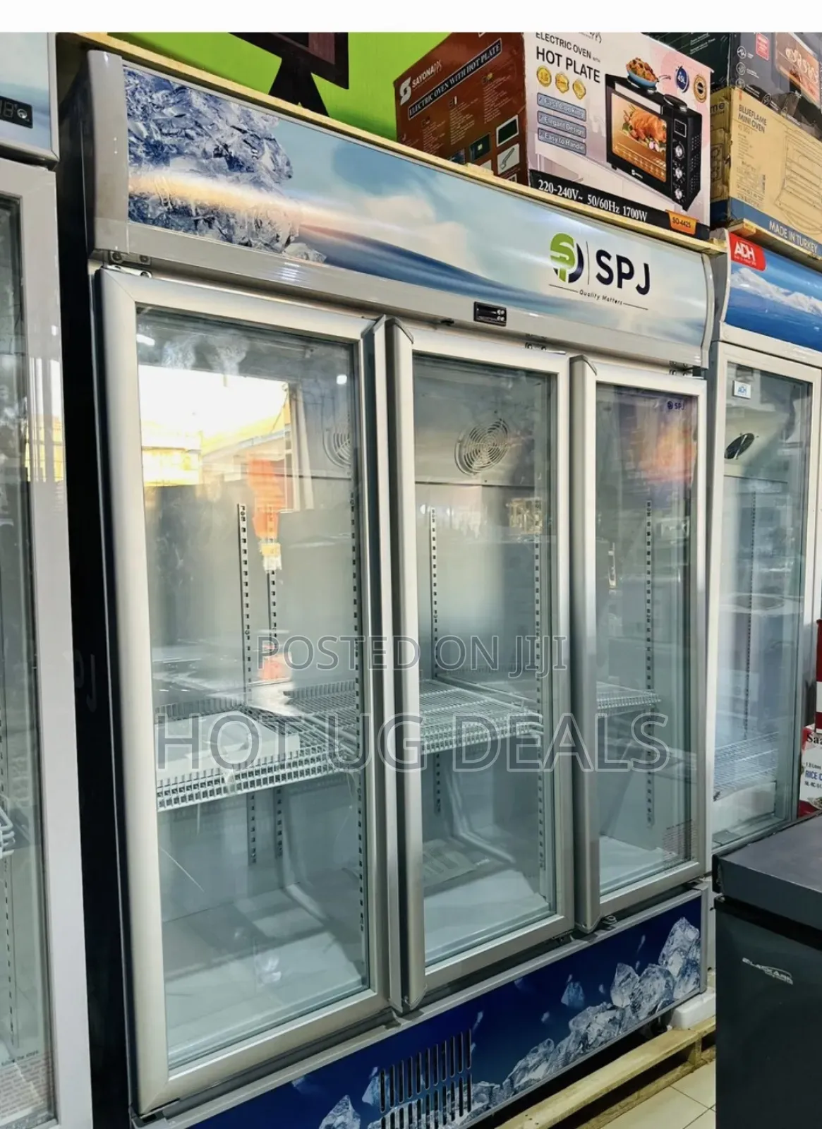 Spj 3 Door 1500 Liter Cooler Chiller Showcase Freezer