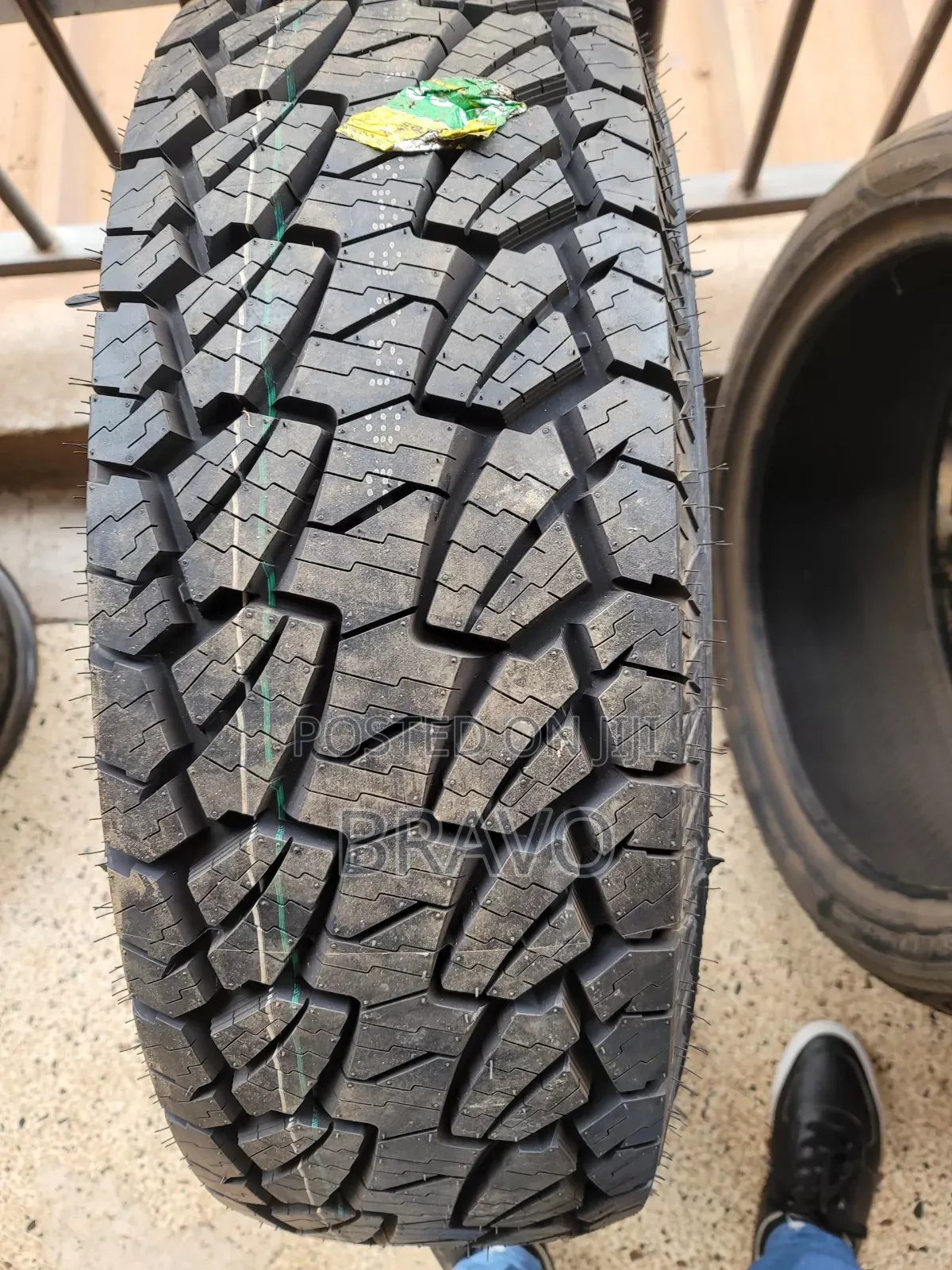 265/70r17 Kapsen Tire With (10ply).