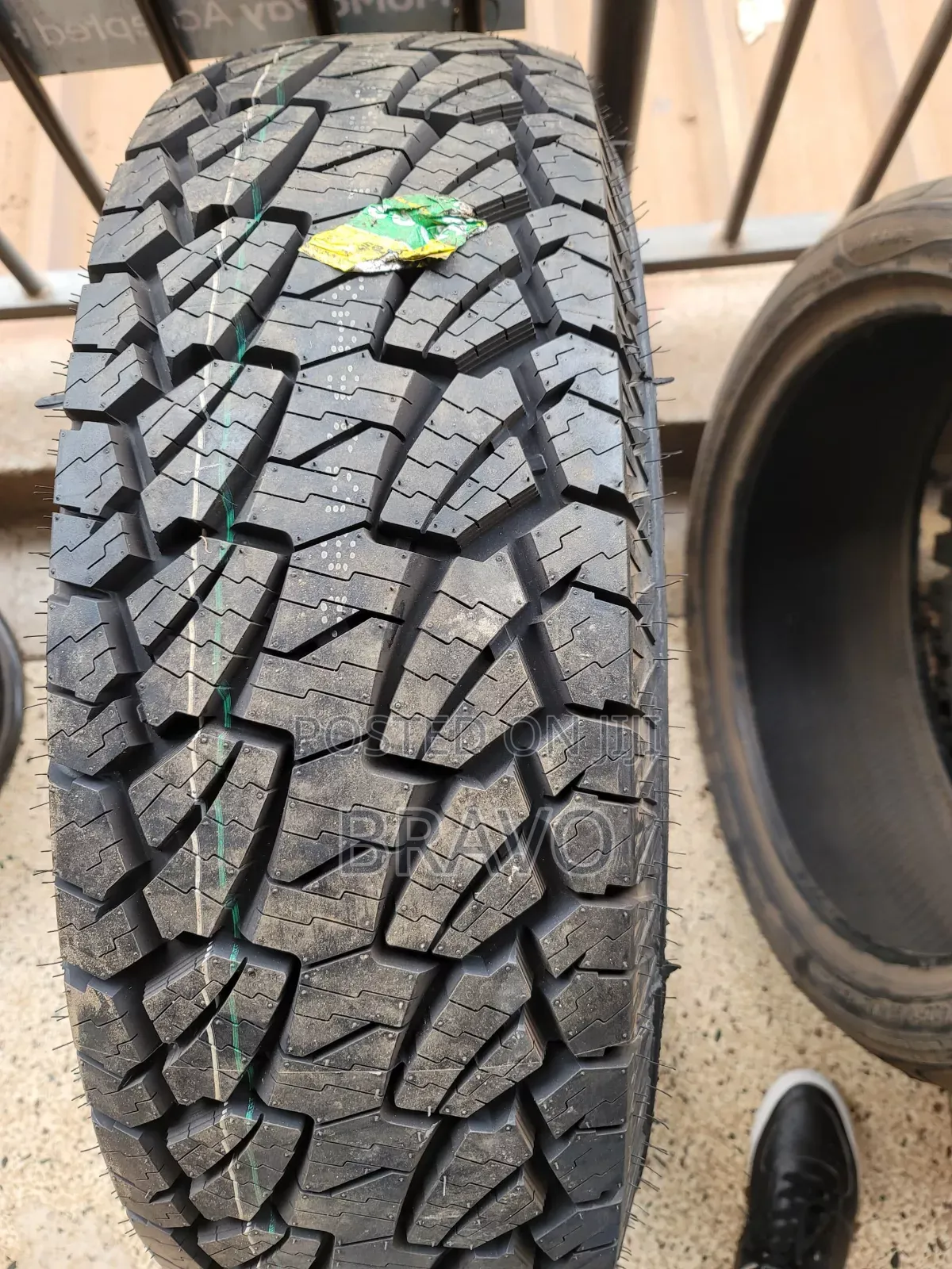 265/70r17 Kapsen Tire With (10ply).