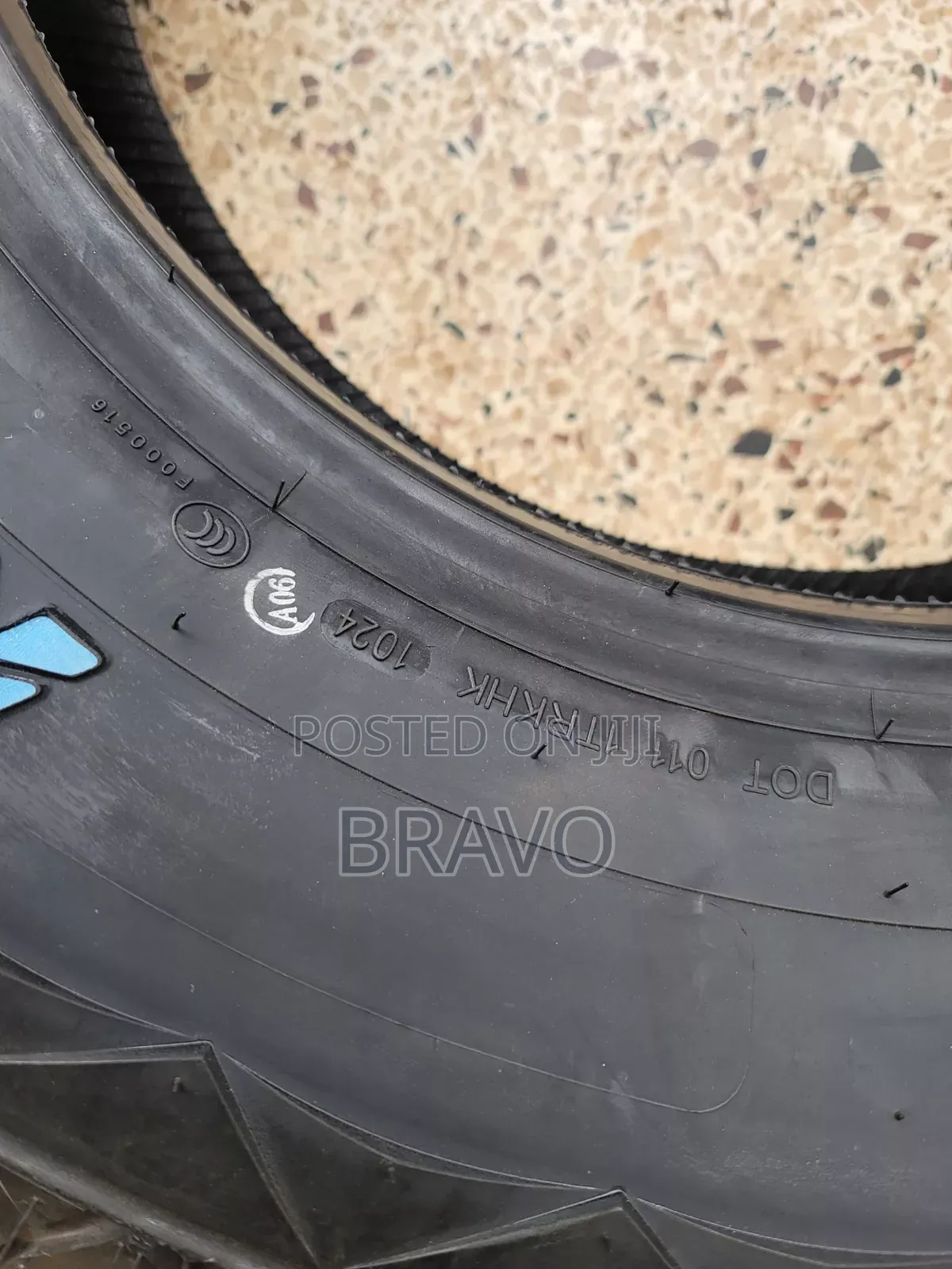 265/70r17 Kapsen Tire With (10ply).