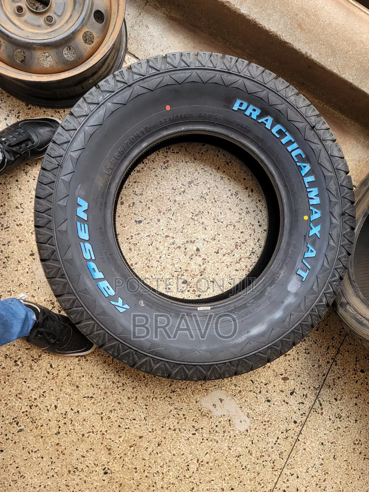 265/70r17 Kapsen Tire With (10ply).