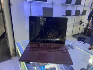 Laptop Microsoft Surface 8GB Intel Core I5 SSD 256GB