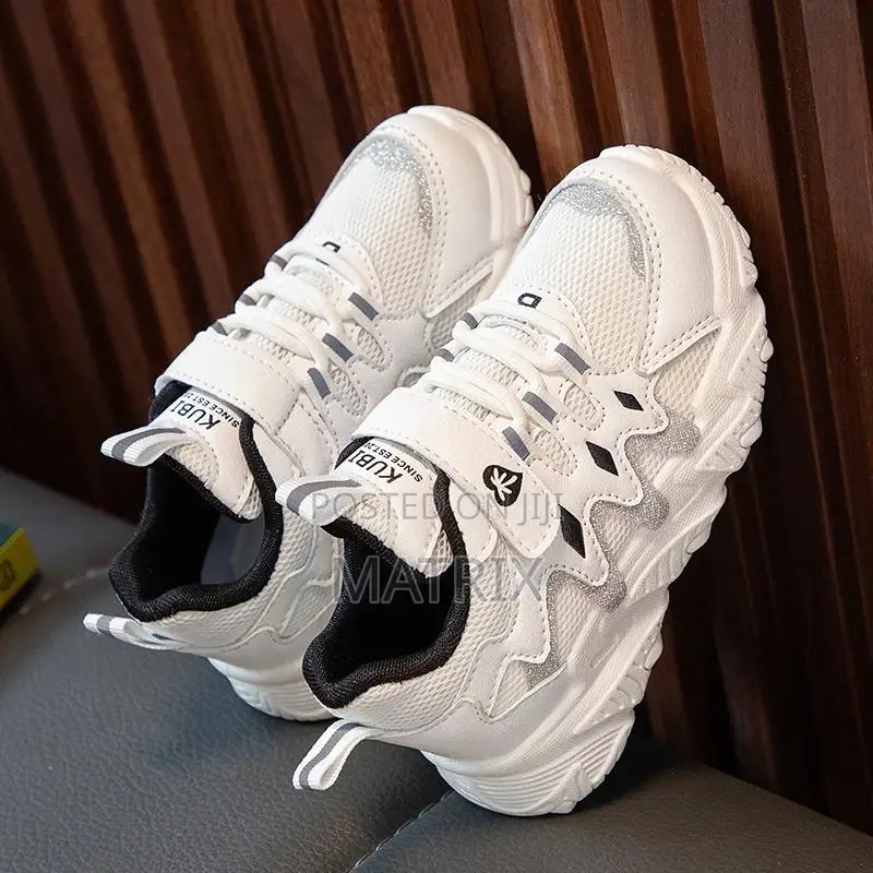 Comfortable Breathable Mesh Design Non-Slip Soft Bottom For