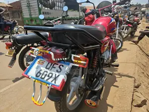 Bajaj Boxer 125 2023 Red