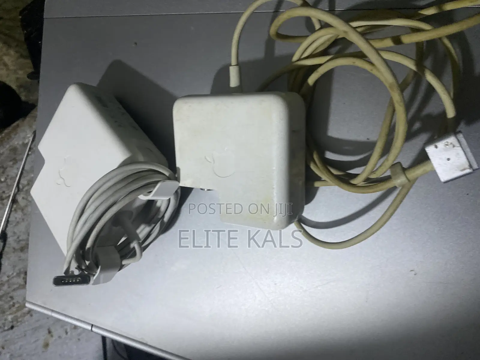 60w Used Original Uk Macbook Adapters