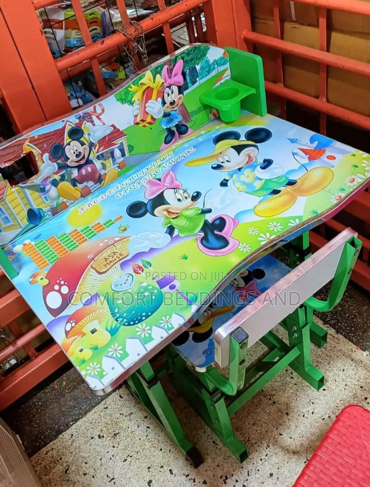 Kids Reading Table and Chair
