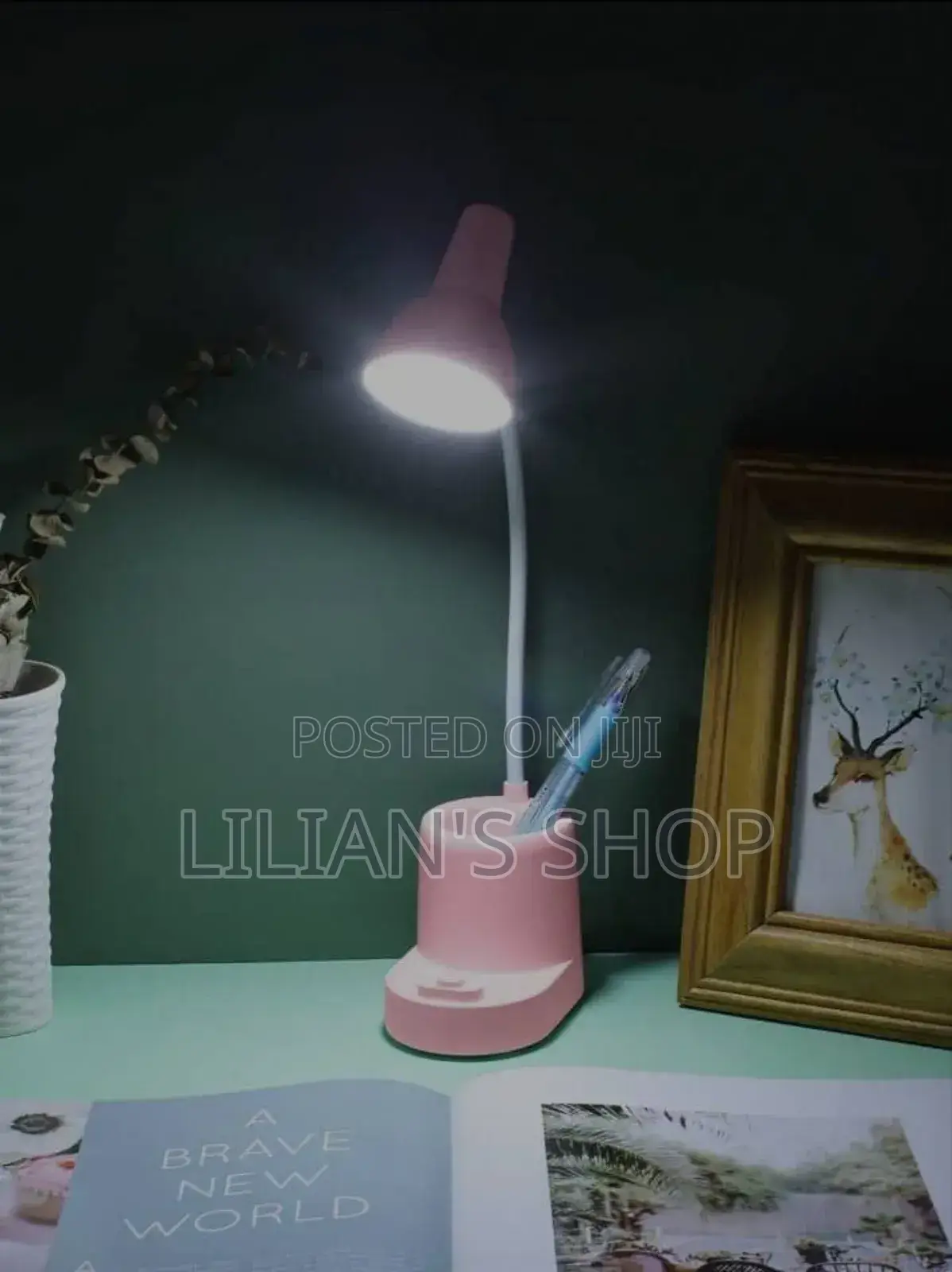 2 in 1 Telescopic Table Lamp With Pen Holder