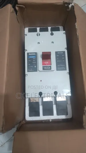 McCb Breaker 1600amps
