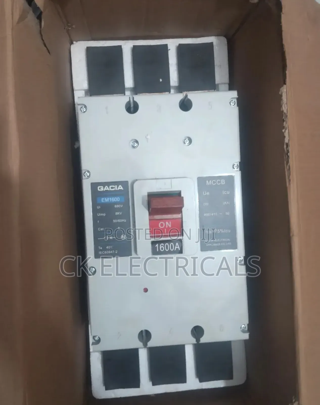 McCb Breaker 1600amps