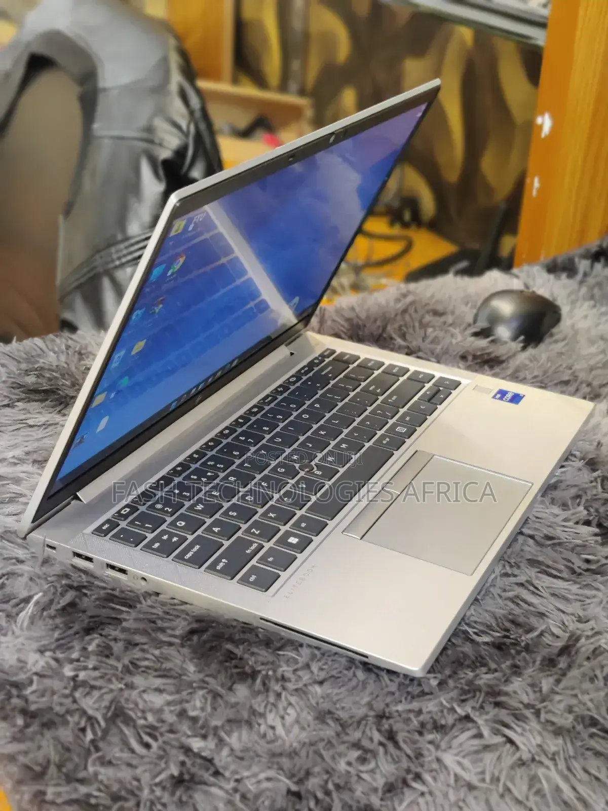 New Laptop HP EliteBook 840 G8 16GB Intel Core i7 SSD 512GB