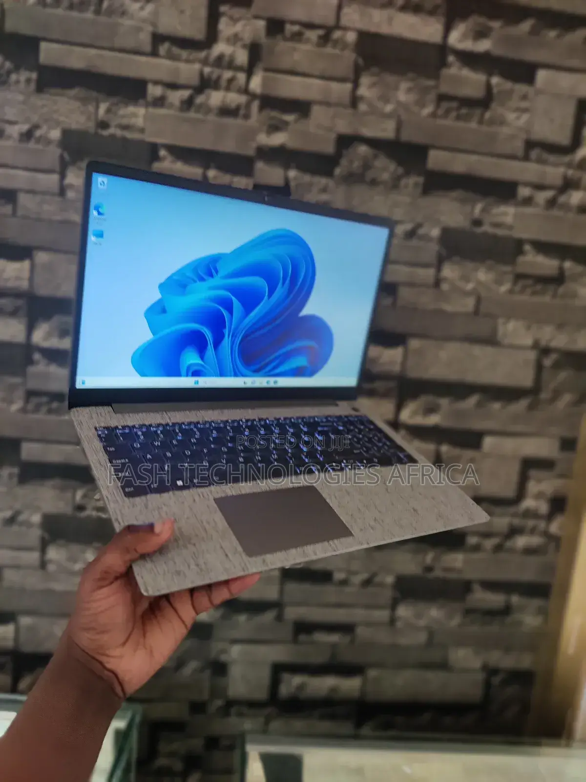 New Laptop Lenovo Ideapad 3 16GB Intel Core I5 SSD 512GB