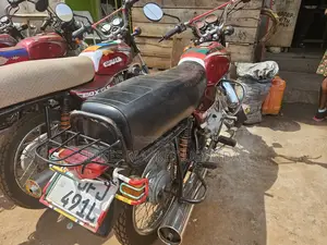 Bajaj Boxer 2023 Red