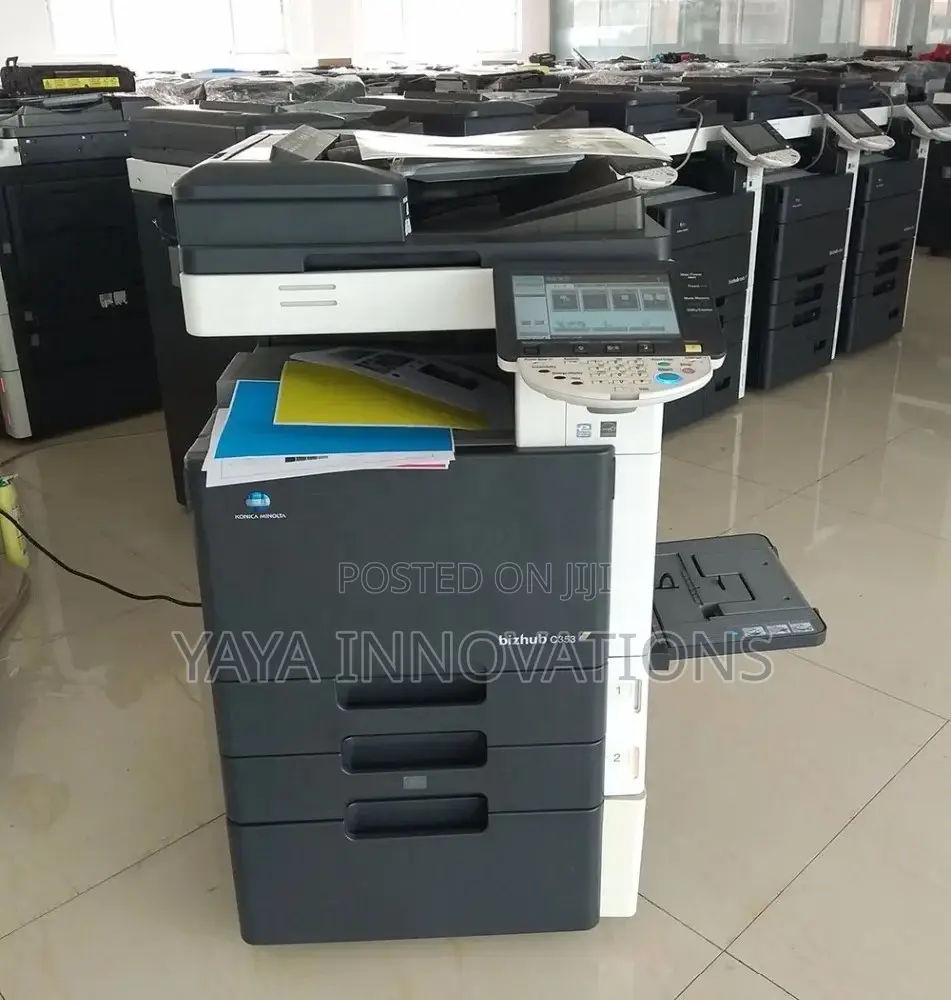 Konica Bizhub C452 Machine