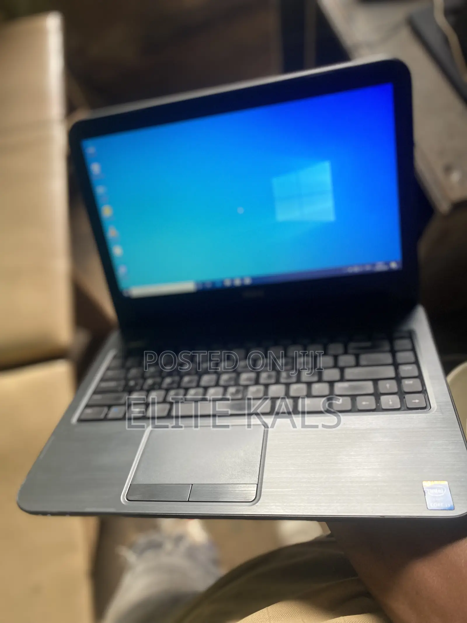 Laptop Dell Latitude 3440 4GB Intel Core i3 HDD 500GB