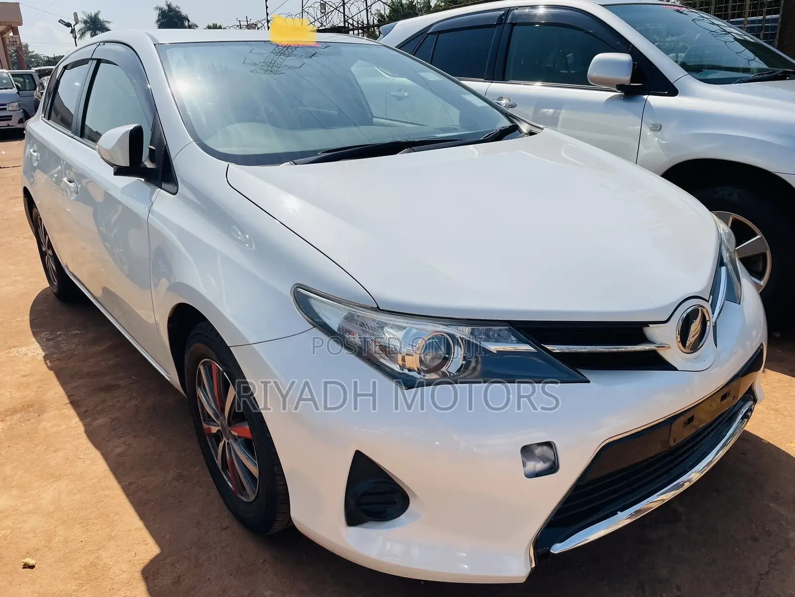 Toyota Auris 2015 White
