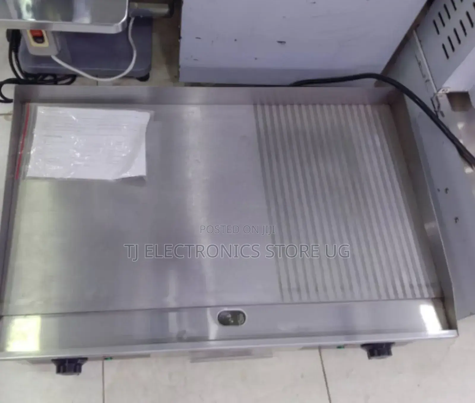 Electrical Griddle and Grill Machine