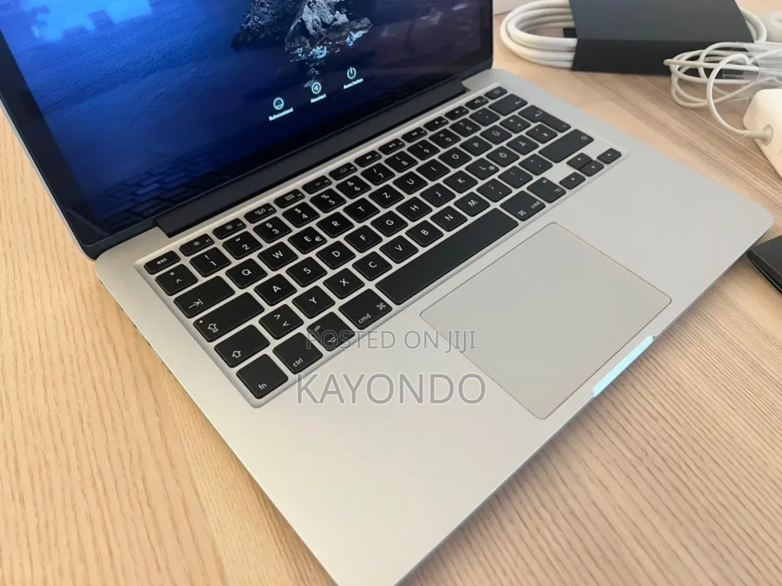 Laptop Apple MacBook 2015 8GB Intel Core I5 SSD 256GB