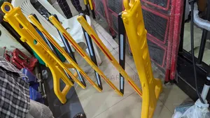 Expandable Barricades