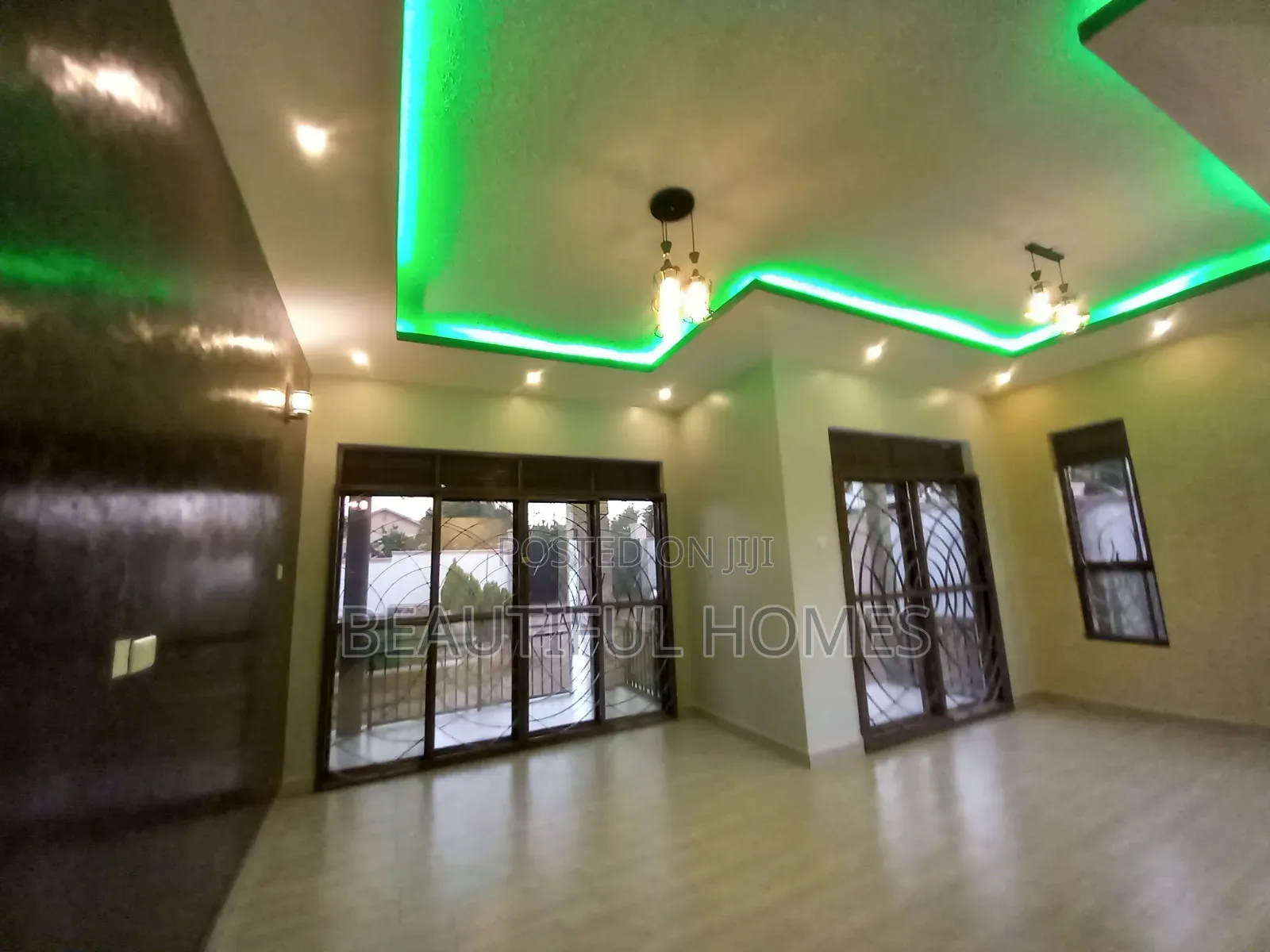 Furnished 4bdrm House in Kira for sale