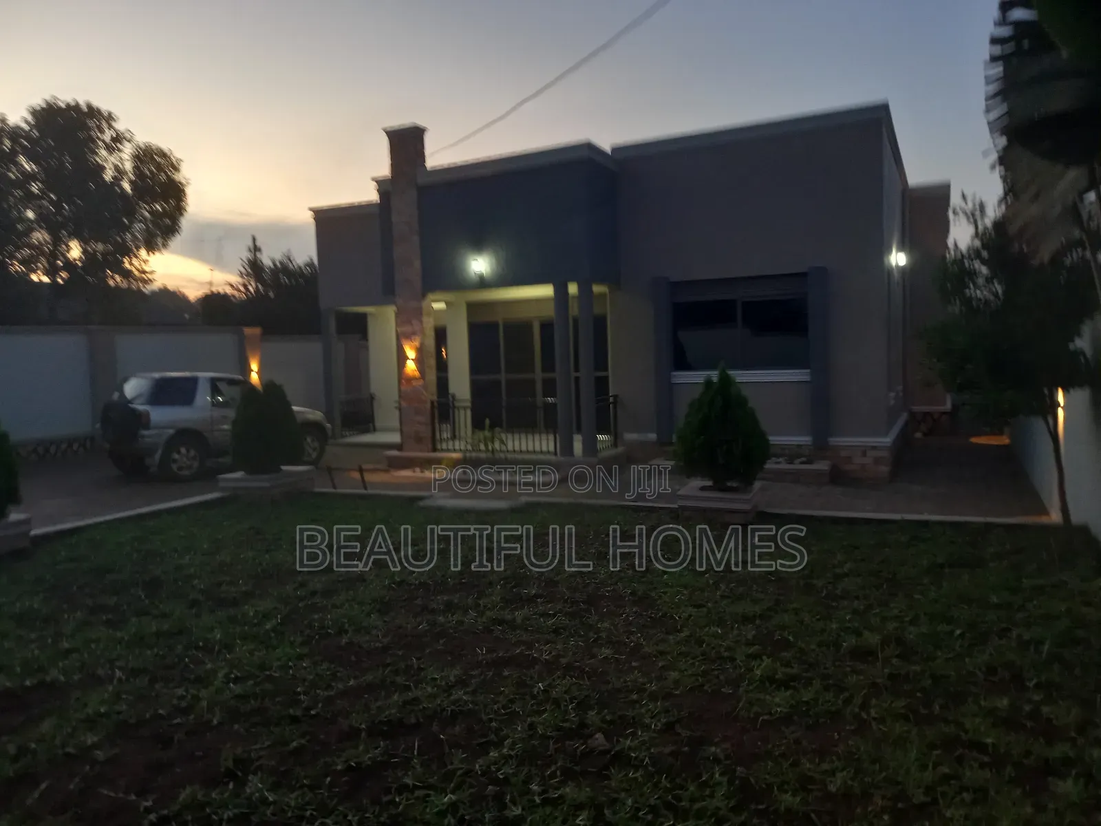 Furnished 4bdrm Bungalow in Kira for sale