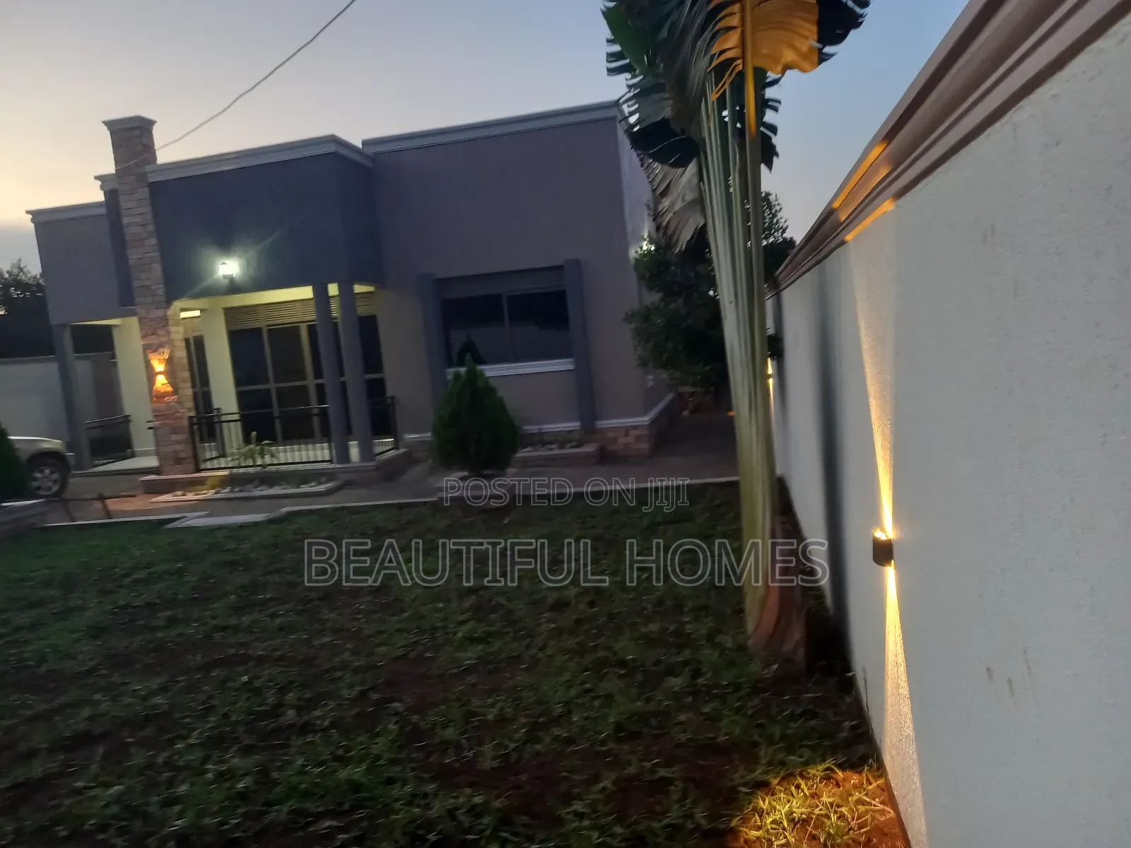 Furnished 4bdrm Bungalow in Kira for sale