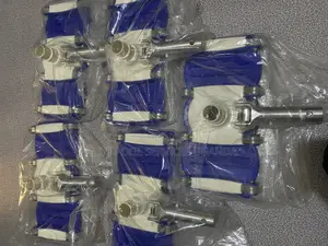 Photo - Swimming Pool Wheelsweepers New