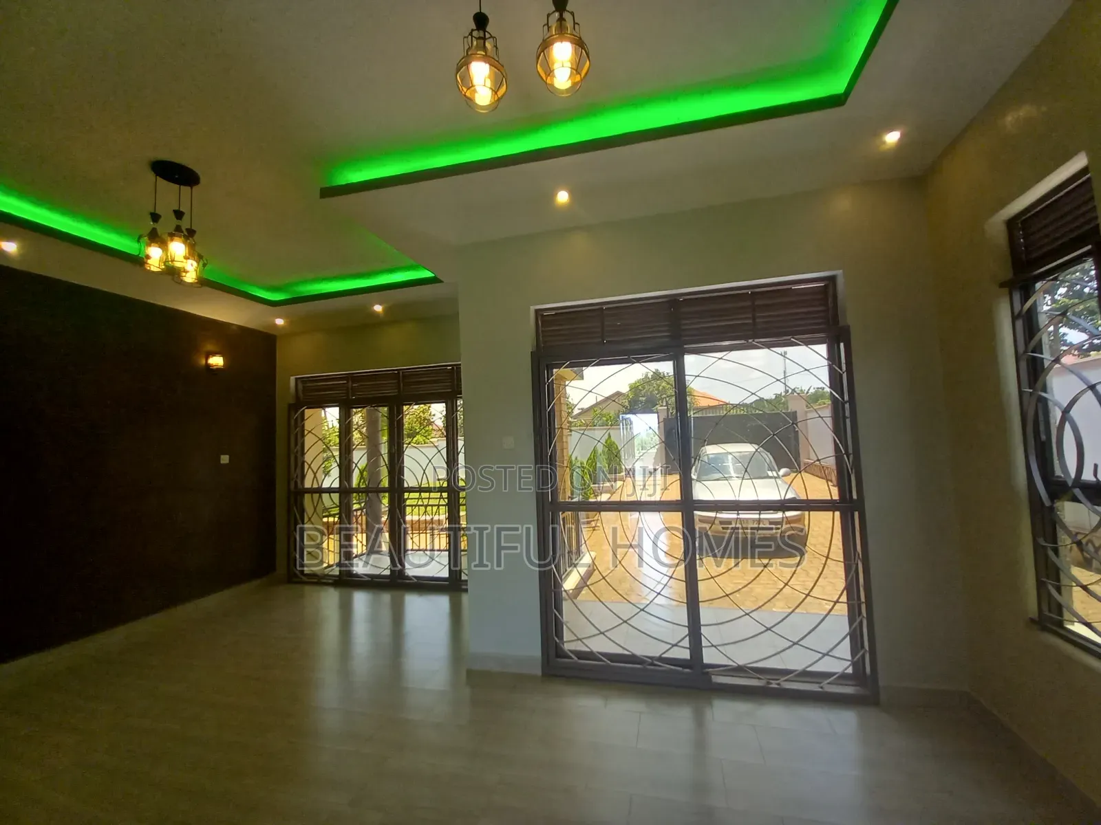 Furnished 4bdrm House in Kira for sale