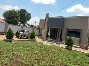 Furnished 4bdrm House in Kira for sale