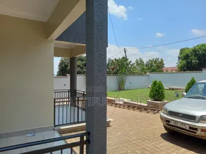Furnished 4bdrm Bungalow in Kira for sale