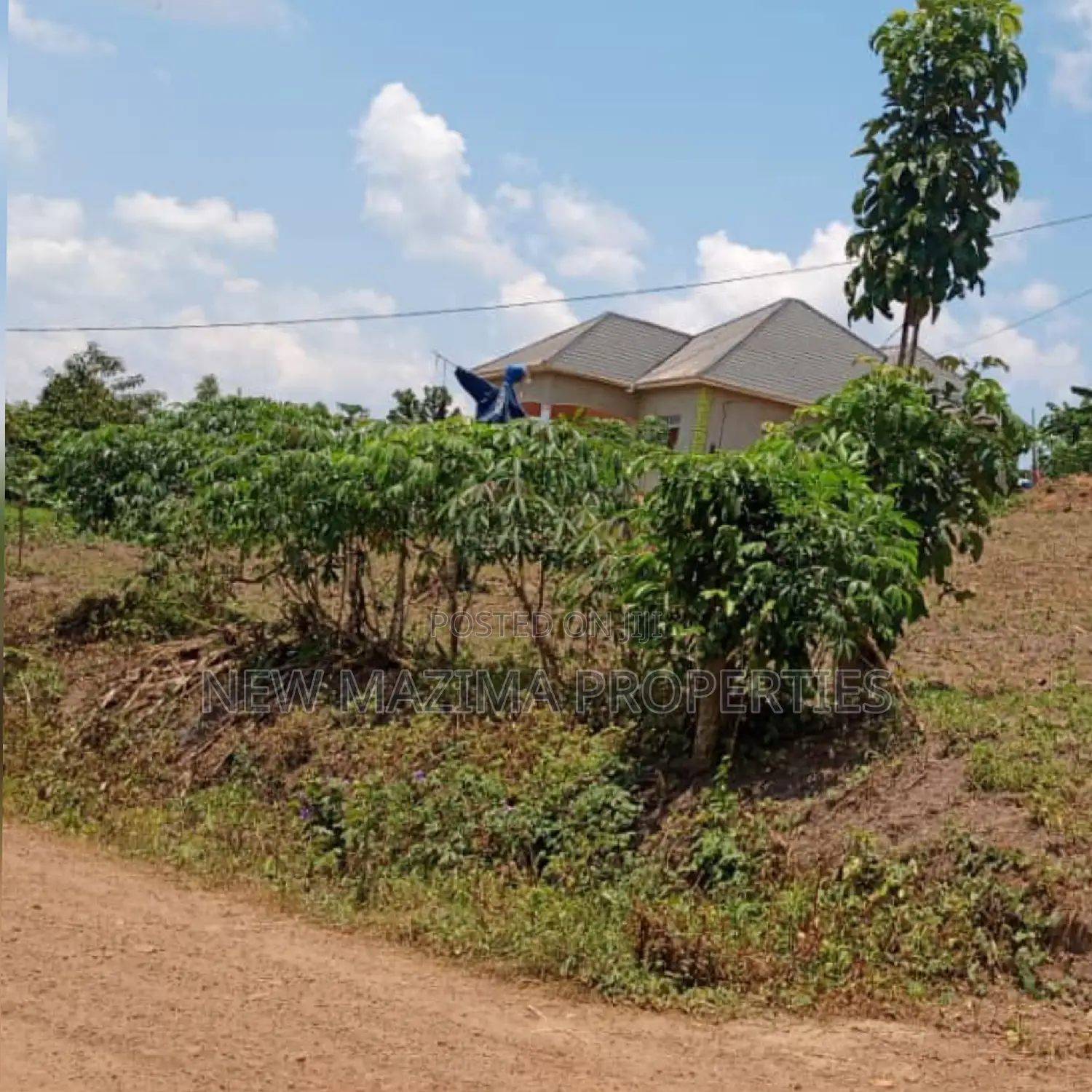 Very Nice Plot Equivalent 100ftx100ft in Kakiri Nakyerongosa