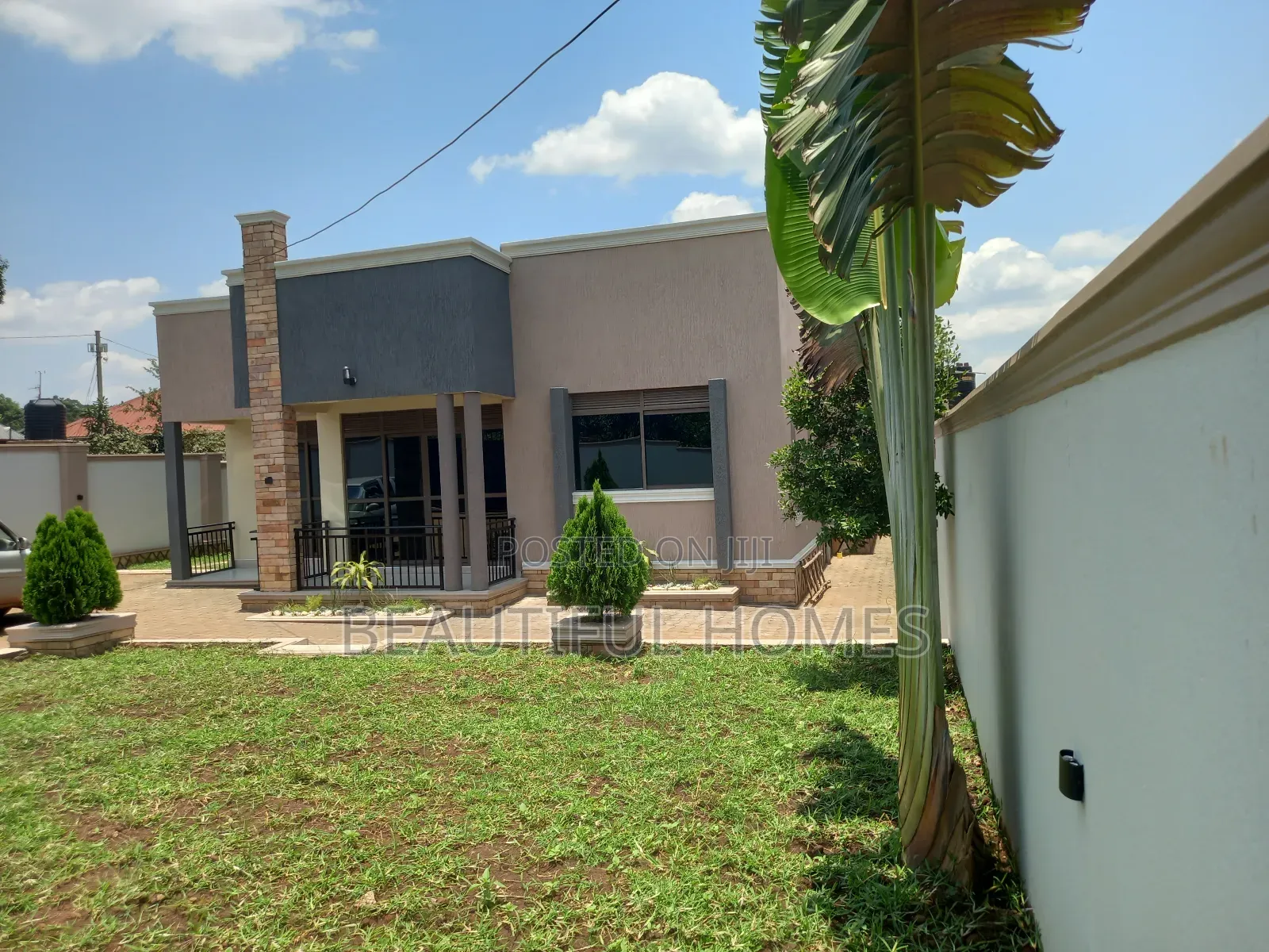 Furnished 4bdrm House in Kira for sale