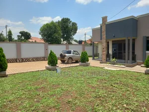 Furnished 4bdrm House in Kira for sale