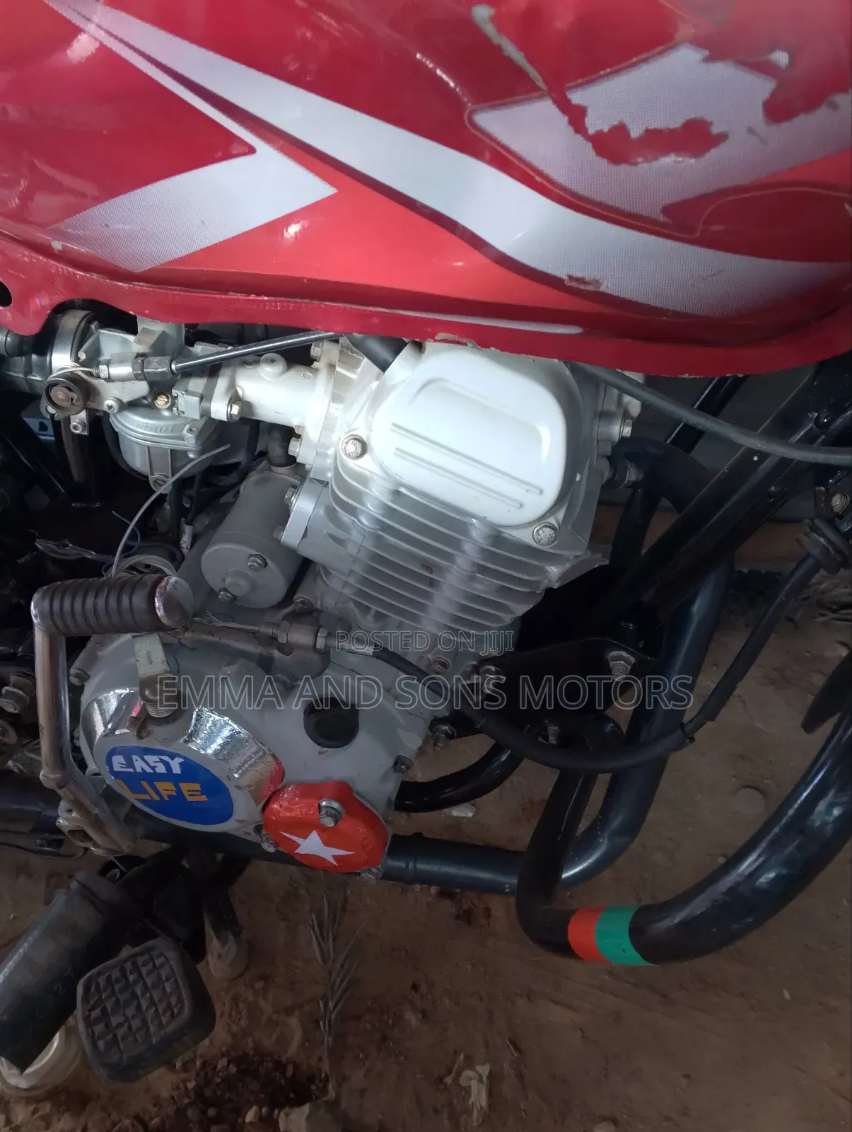 TVS HLX 125 2019 Red