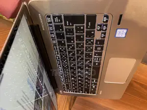 Laptop HP EliteBook 1030 G1 8GB Intel Core Ultra 5 SSD 256GB