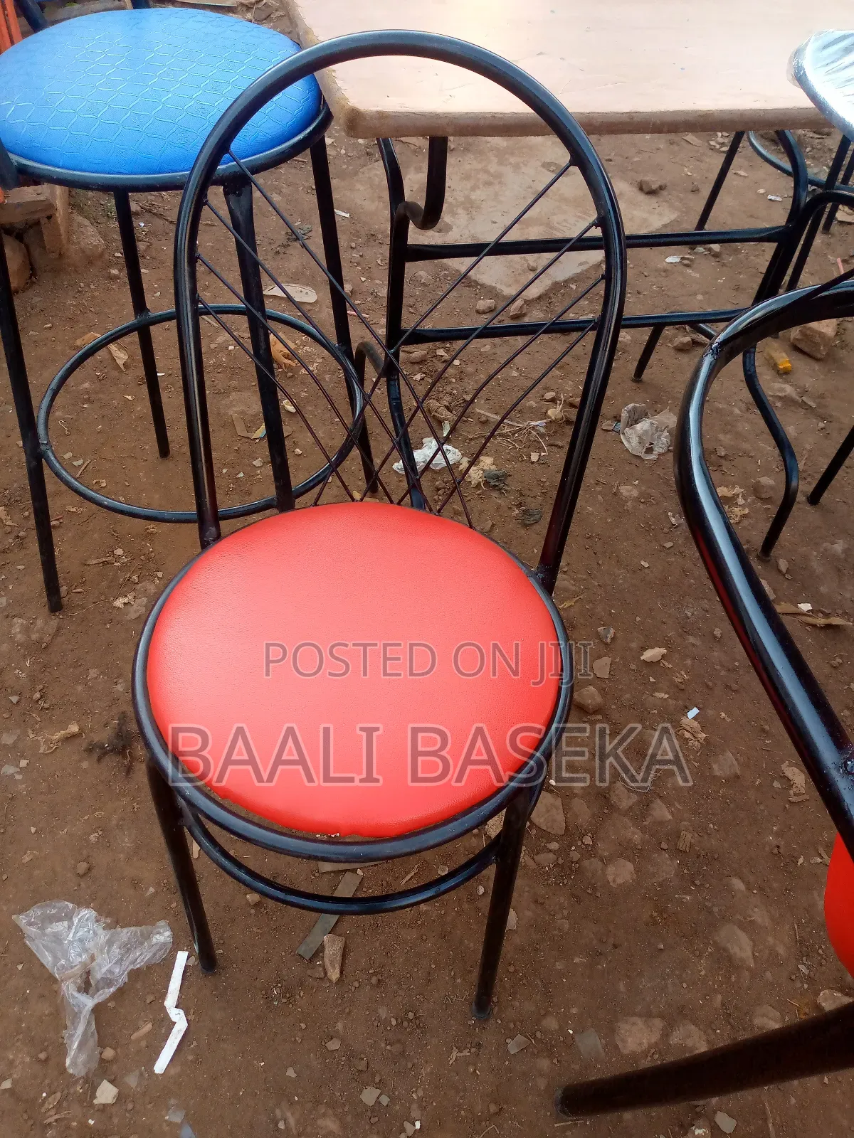 Comfortable Restaurant Chairs