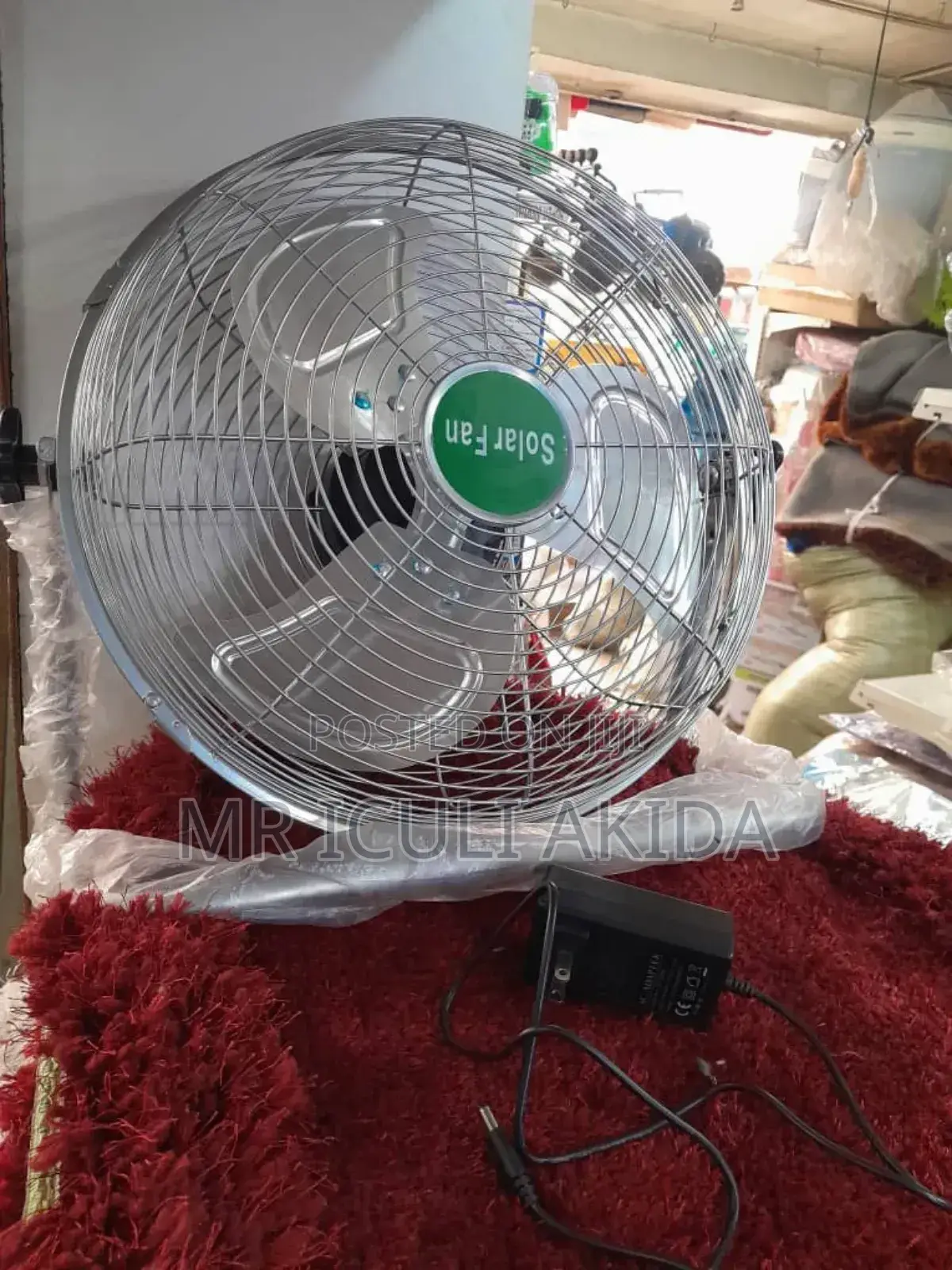 Floor/Desktop Solar Rechargeable Fan(Comes With It's Pannel)
