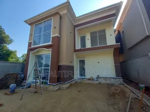 Furnished 4bdrm House in Kira for sale