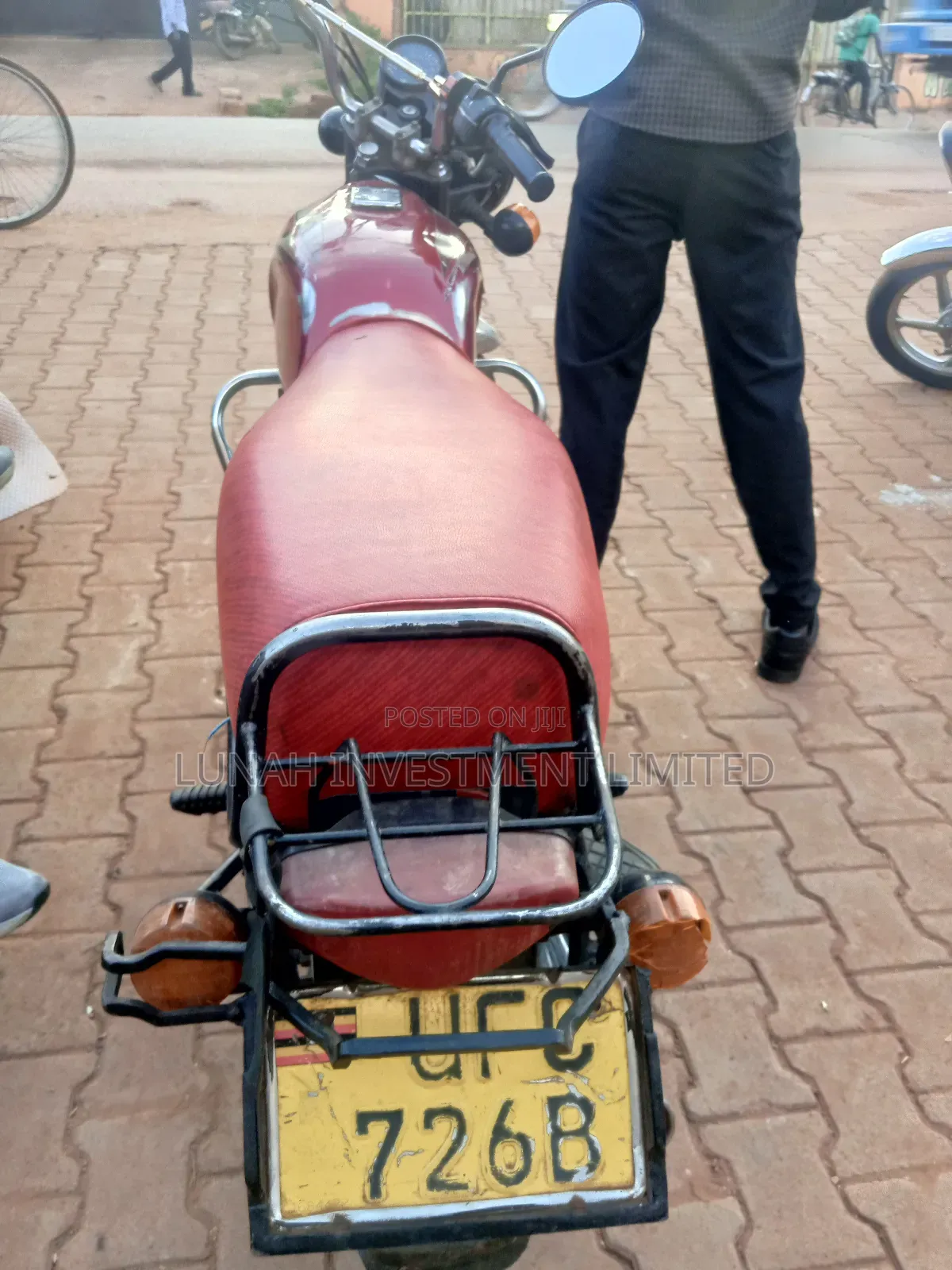 Bajaj Boxer 2023 Red