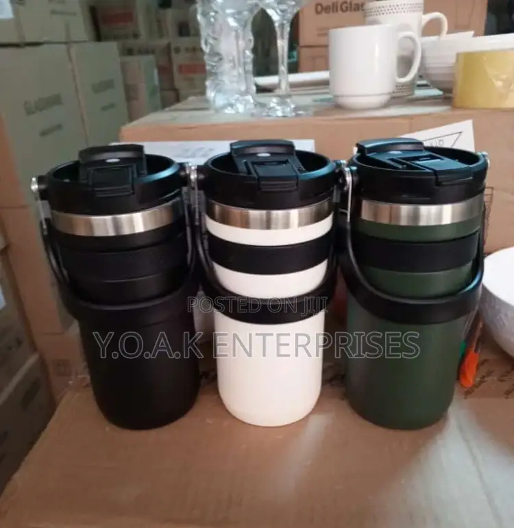 Vaccum Mug With Handle