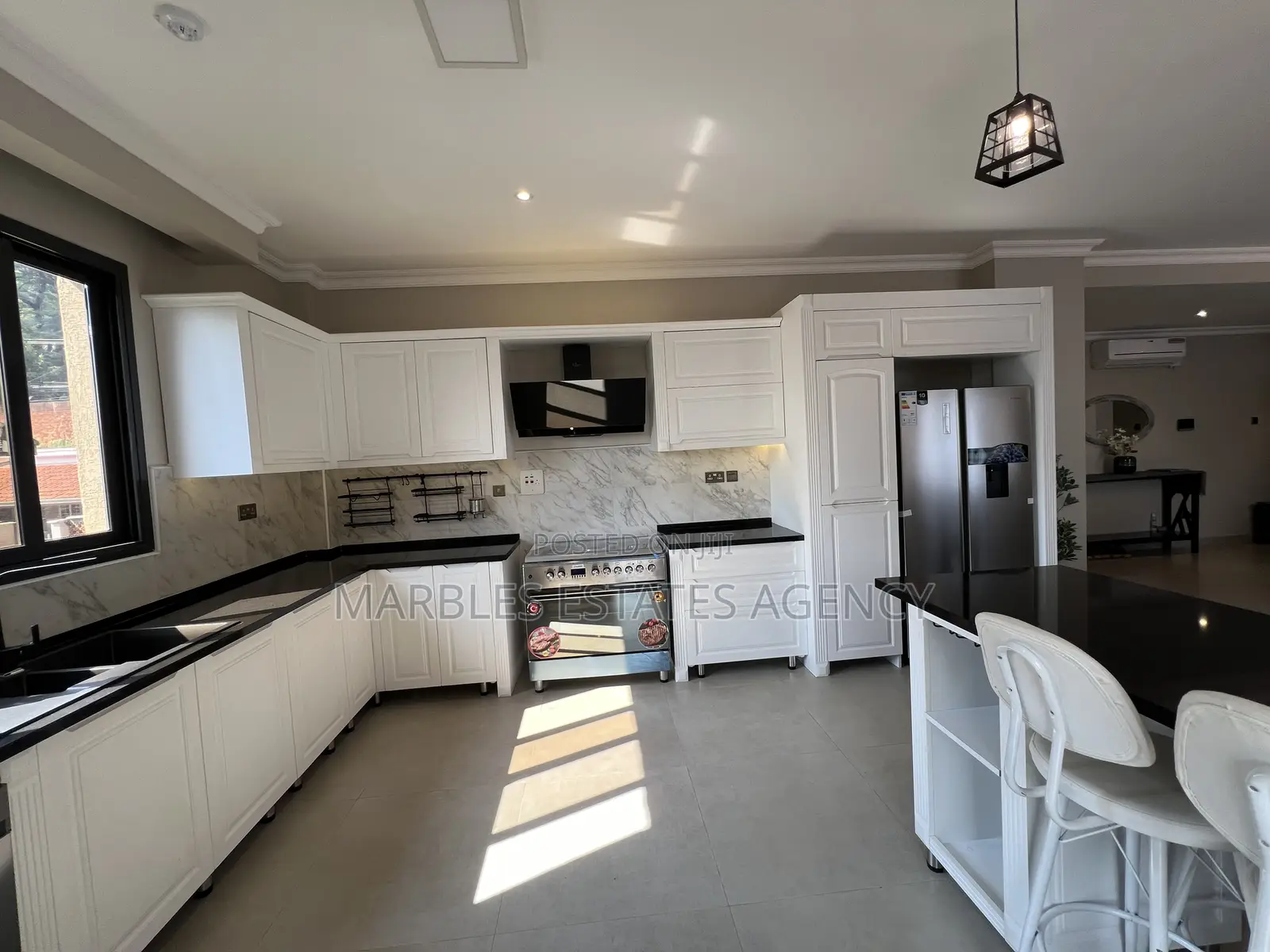 4bdrm Condo in Kololo, Central Division for sale