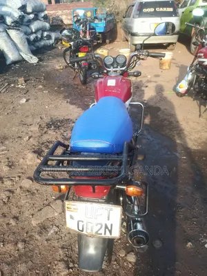 Hero Hunter 125 2022 Red