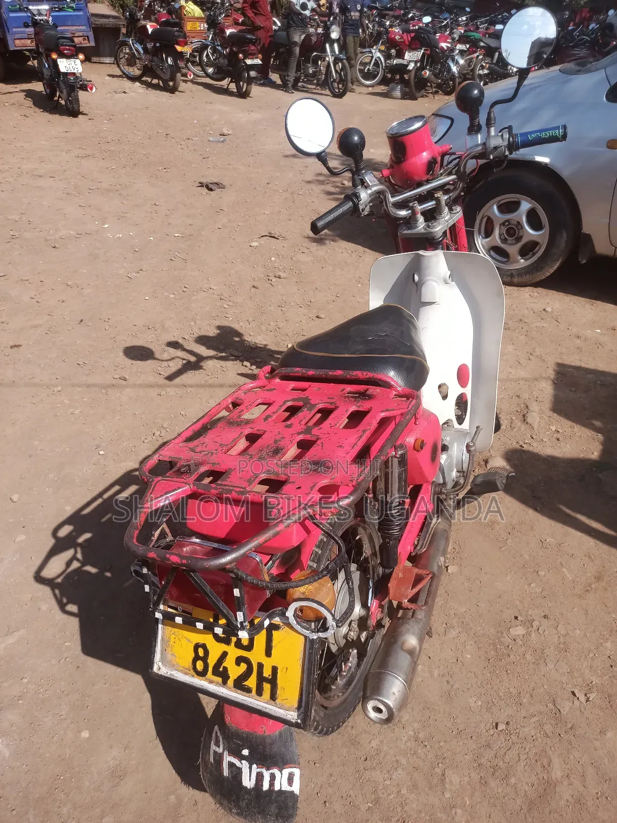 Suzuki Inazuma 2011 Red