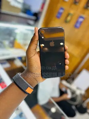 Apple iPhone XR 128 GB Black