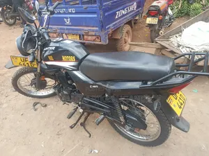 Hero Hunter 150 2023 Black
