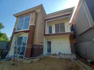 Furnished 4bdrm Maisonette in Kira for sale
