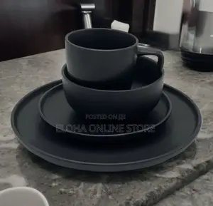 16pcs Black Dinnerware Set