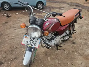 Bajaj Boxer 2019 Red